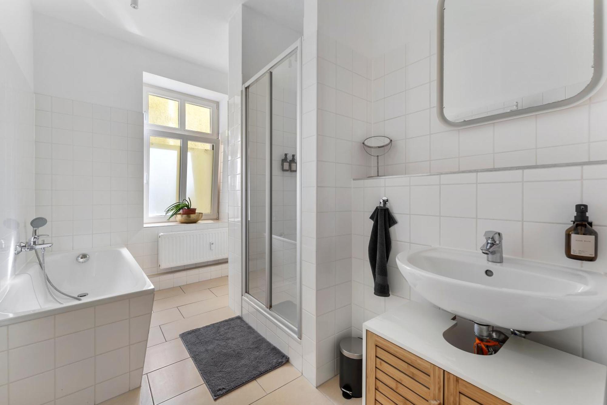 Stylish 120Sqm Appartment In Berlin-Mitte Екстериор снимка