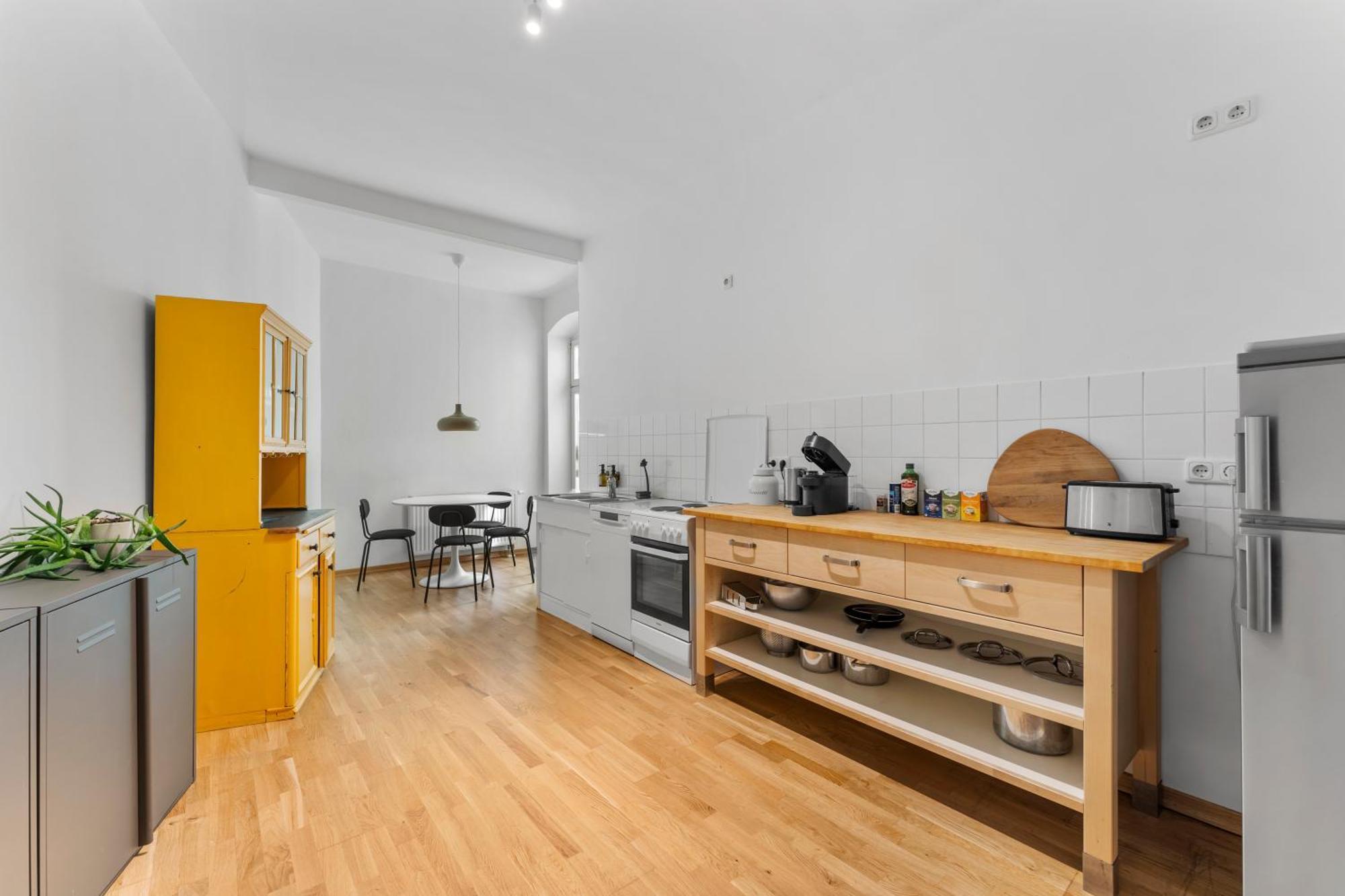 Stylish 120Sqm Appartment In Berlin-Mitte Екстериор снимка