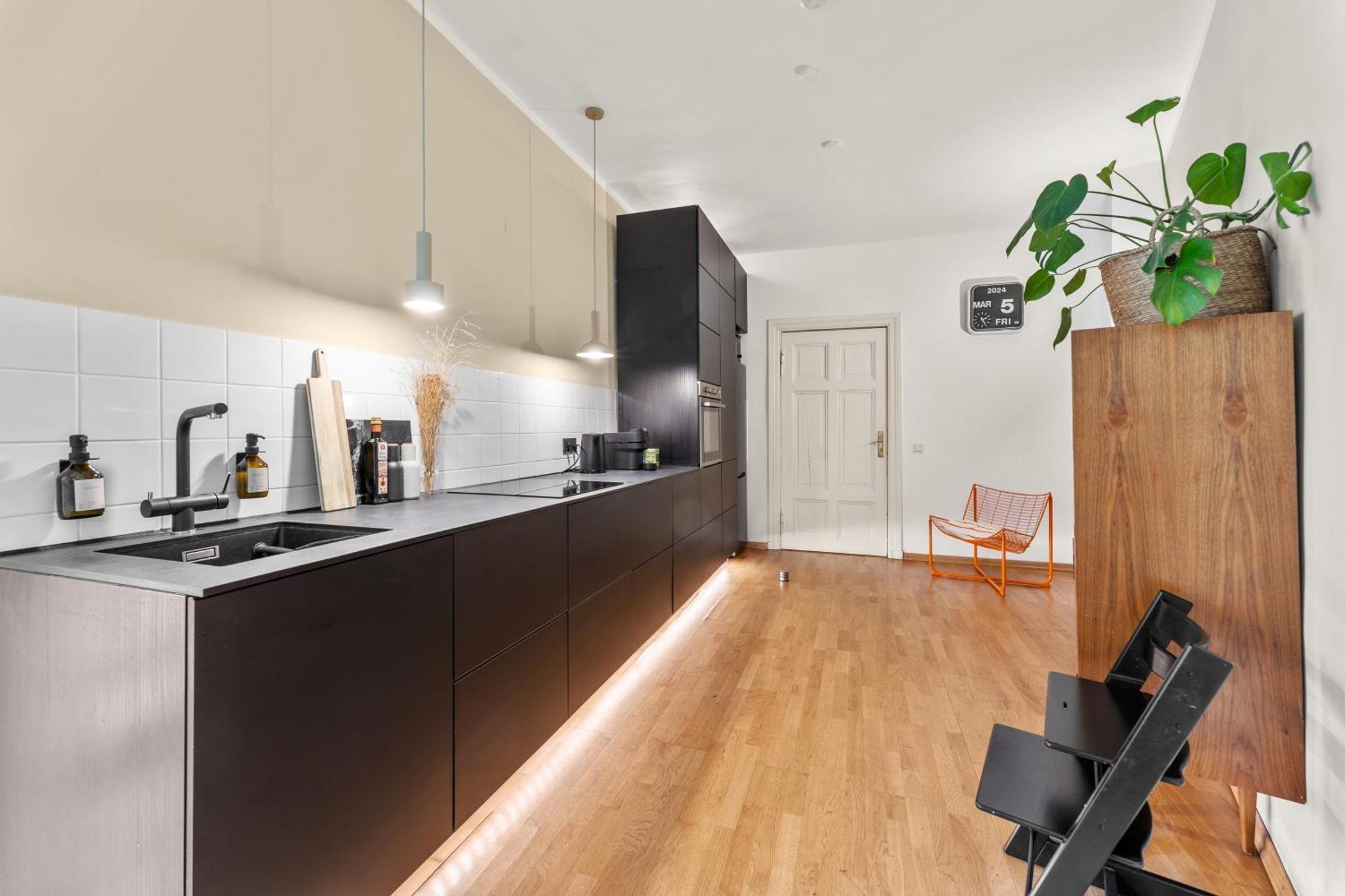 Stylish 120Sqm Appartment In Berlin-Mitte Екстериор снимка